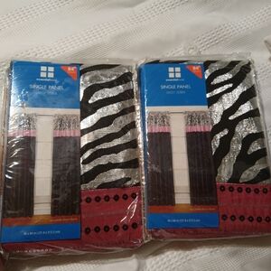 Curtains 2 packs